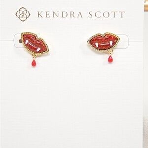 Kendra Scott Red Kyocera Opal Vampire Lips Stud Earrings NWT
